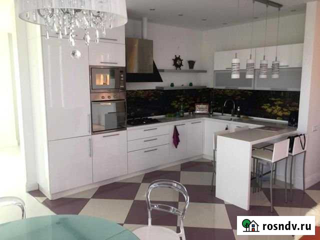 3-комнатная квартира, 110 м², 8/9 эт. на продажу в Выборге Выборг - изображение 1