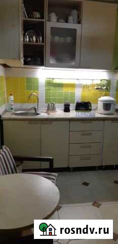 Комната 18 м² в 1-ком. кв., 1/9 эт. в аренду посуточно в Ялте Ялта - изображение 1