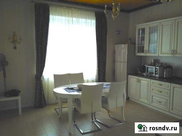 Дом 250 м² на участке 10 сот. на продажу в Лобне Лобня - изображение 1