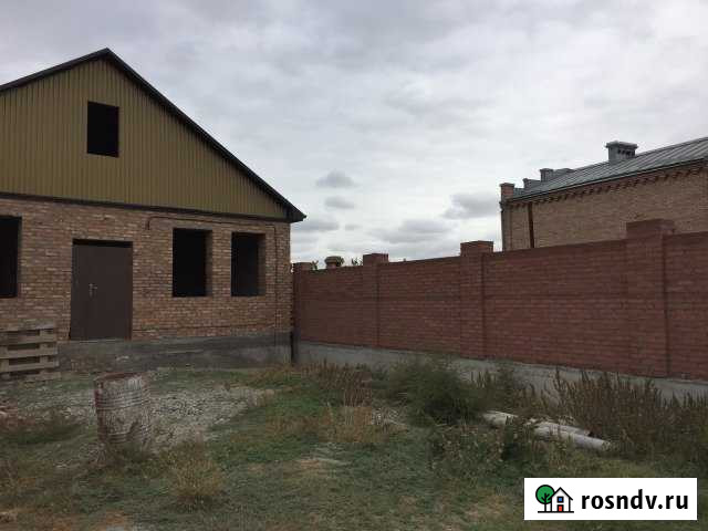 Дом 360 м² на участке 10 сот. на продажу в Моздоке Моздок - изображение 1
