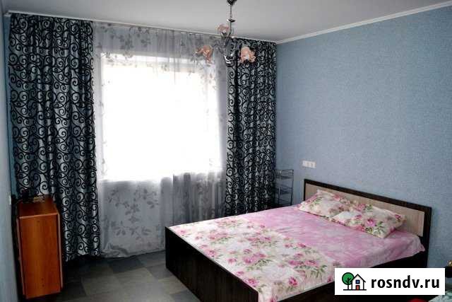 2-комнатная квартира, 52 м², 8/10 эт. в аренду посуточно в Саратове Саратов - изображение 1