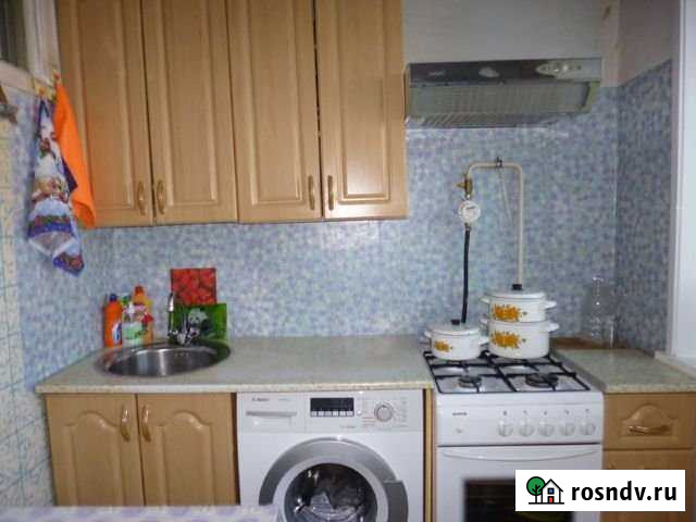 3-комнатная квартира, 63 м², 5/5 эт. в аренду на длительный срок в Омске Омск - изображение 1