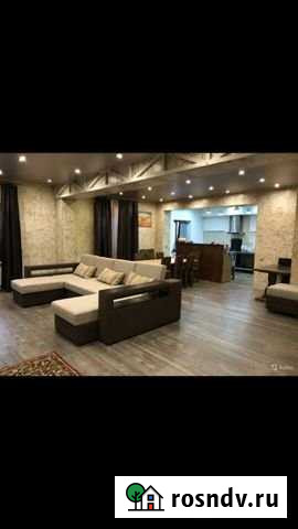 Коттедж 400 м² на участке 18 сот. в аренду посуточно в Уфе Уфа - изображение 1