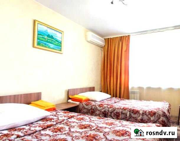 Комната 15 м² в > 9-ком. кв., 2/4 эт. в аренду посуточно в Краснодаре Краснодар - изображение 1