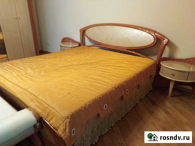 1-комнатная квартира, 32 м², 3/5 эт. в аренду посуточно в Калуге Калуга - изображение 1