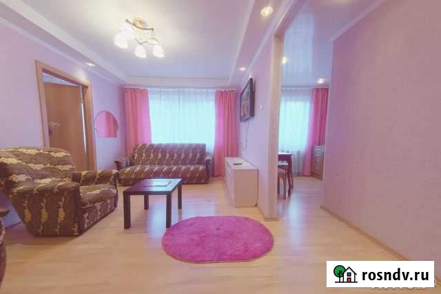 2-комнатная квартира, 46 м², 1/5 эт. в аренду посуточно в Мурманске Мурманск - изображение 1