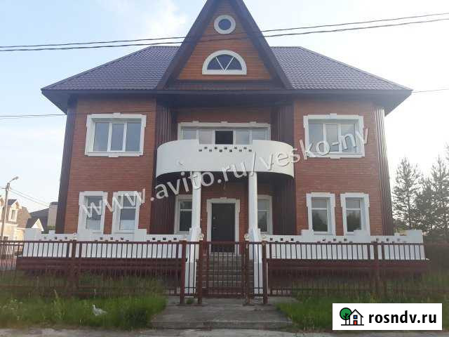 Коттедж 400 м² на участке 10 сот. на продажу в Нижневартовске Нижневартовск - изображение 1