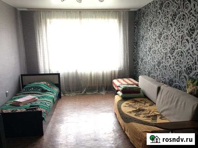 3-комнатная квартира, 63.8 м², 8/9 эт. в аренду посуточно в Соликамске Соликамск - изображение 1