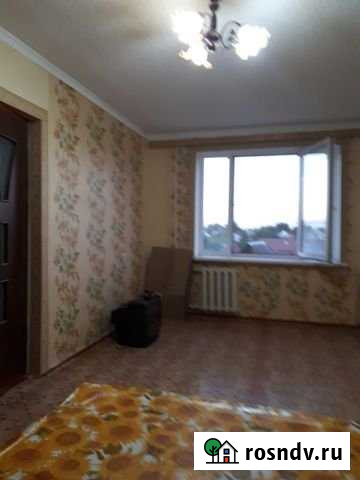 Комната 45 м² в 2-ком. кв., 2/5 эт. на продажу в Прохладном Прохладный - изображение 1