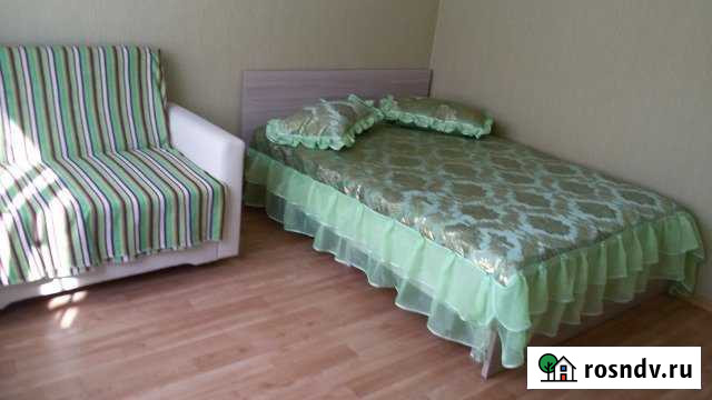 1-комнатная квартира, 30 м², 1/5 эт. в аренду посуточно в Великом Новгороде Великий Новгород - изображение 1