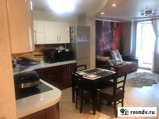 2-комнатная квартира, 50 м², 1/5 эт. в аренду посуточно в Большом Камень Большой Камень - изображение 1