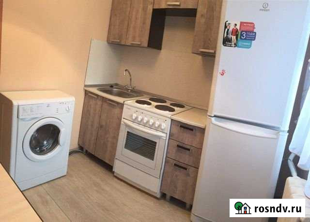 2-комнатная квартира, 44 м², 2/5 эт. в аренду на длительный срок в Братске Братск - изображение 1