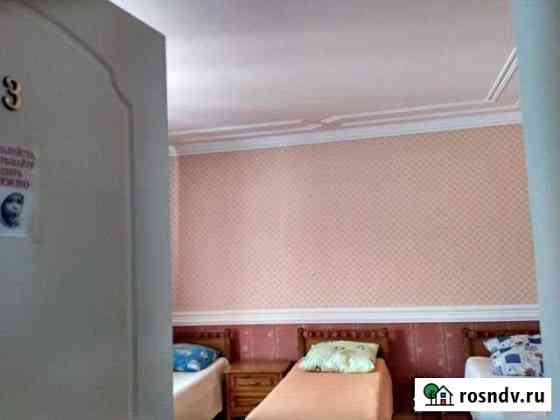 Комната 20 м² в > 9-ком. кв., 2/4 эт. в аренду на длительный срок в Геленджике Геленджик