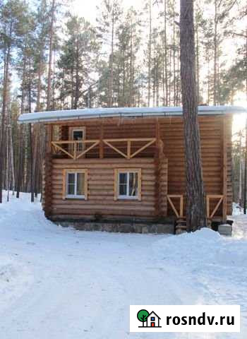 Коттедж 35 м² на участке 1000 сот. в аренду посуточно в Чебаркуле Чебаркуль - изображение 1