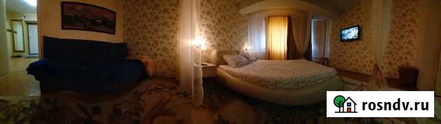 1-комнатная квартира, 44 м², 3/9 эт. в аренду посуточно в Нижнекамске Нижнекамск - изображение 1