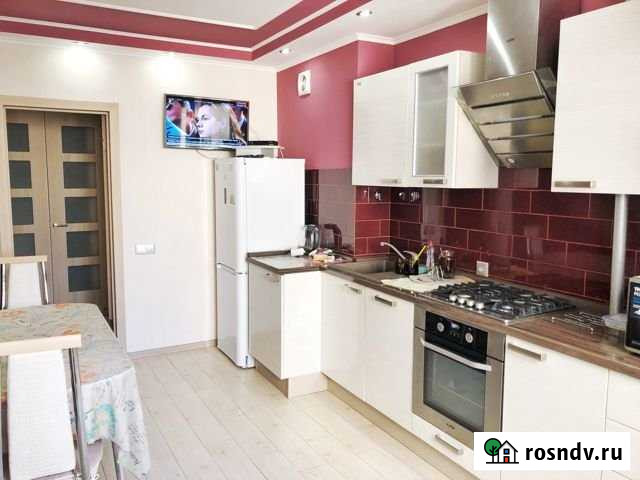 2-комнатная квартира, 75 м², 5/10 эт. в аренду на длительный срок в Севастополе Севастополь - изображение 1