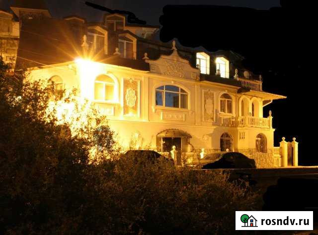 Дом 85 м² на участке 6 сот. в аренду посуточно в Ялте Ялта - изображение 1