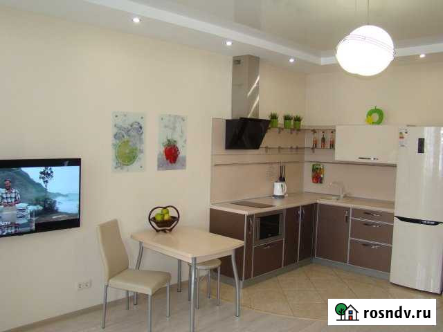 2-комнатная квартира, 54 м², 1/5 эт. в аренду на длительный срок в Бийске Бийск - изображение 1