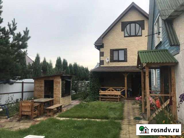 Дом 200 м² на участке 10 сот. в аренду посуточно в Балашихе Балашиха - изображение 1