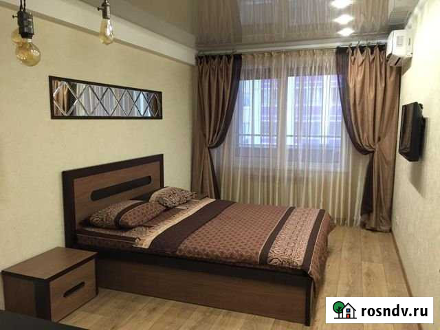 1-комнатная квартира, 44 м², 4/18 эт. в аренду посуточно в Набережных Челнах Набережные Челны - изображение 1