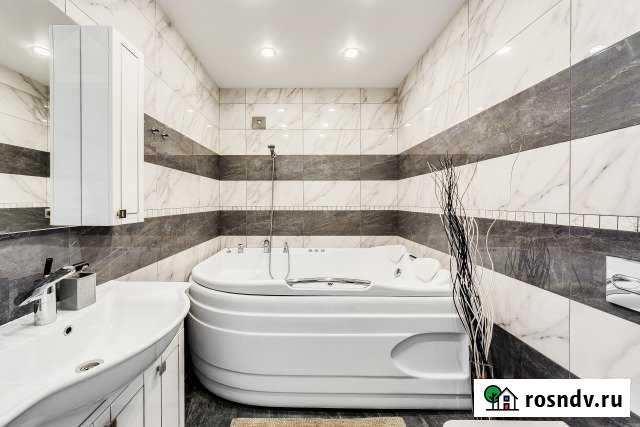 2-комнатная квартира, 50 м², 12/23 эт. в аренду посуточно в Красногорске Московской области Красногорск - изображение 1