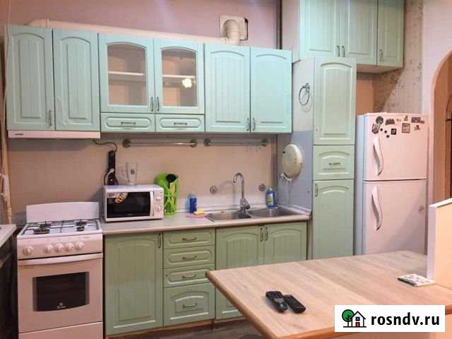 3-комнатная квартира, 70 м², 2/5 эт. в аренду посуточно в Комсомольске-на-Амуре Комсомольск-на-Амуре - изображение 1