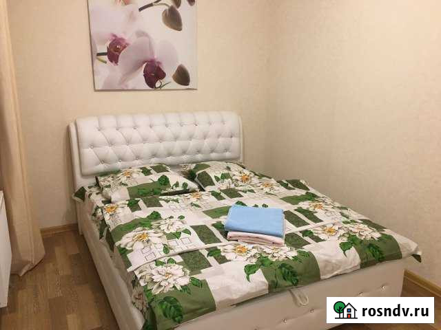 1-комнатная квартира, 50 м², 6/17 эт. в аренду посуточно в Альметьевске Альметьевск - изображение 1