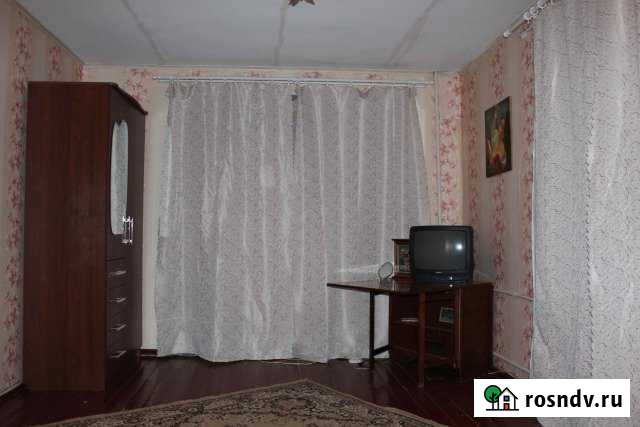 1-комнатная квартира, 32 м², 3/3 эт. в аренду на длительный срок на Лугах Луга - изображение 1