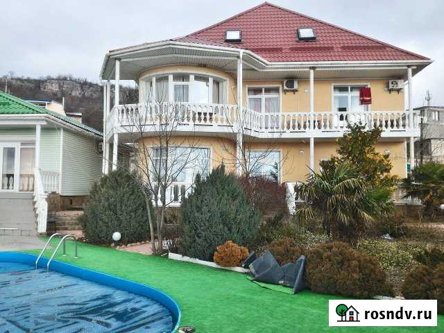 Дом 600 м² на участке 10 сот. на продажу в Алуште Алушта - изображение 1