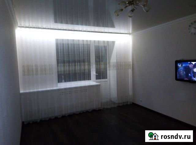 2-комнатная квартира, 52 м², 1/5 эт. в аренду на длительный срок в Оренбурге Оренбург - изображение 1