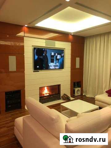 4-комнатная квартира, 220 м², 7/8 эт. в аренду на длительный срок в Ялте Ялта - изображение 1