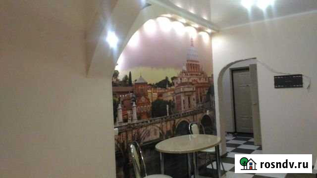 1-комнатная квартира, 45 м², 5/12 эт. в аренду на длительный срок в Астрахани Астрахань - изображение 1