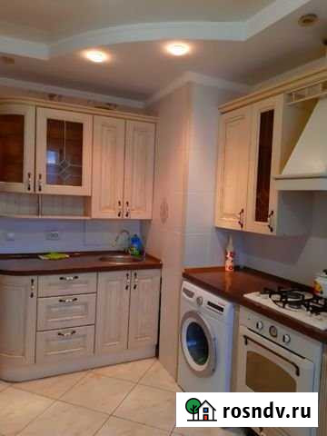 3-комнатная квартира, 64 м², 9/9 эт. в аренду посуточно в Балаково Балаково - изображение 1