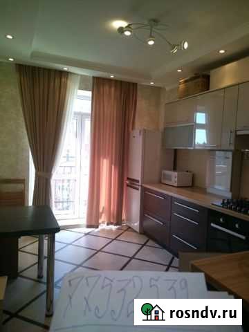 2-комнатная квартира, 72 м², 8/10 эт. в аренду посуточно в Калининграде Калининград - изображение 1