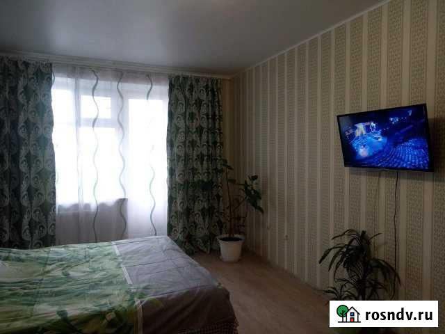 1-комнатная квартира, 42 м², 2/9 эт. в аренду посуточно в Нефтекамске Нефтекамск - изображение 1