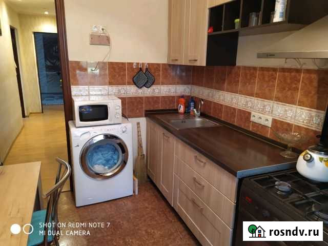 3-комнатная квартира, 60 м², 1/9 эт. в аренду посуточно в Рязани Рязань - изображение 1