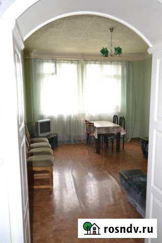 2-комнатная квартира, 60 м², 1/5 эт. в аренду посуточно в Челябинске Челябинск - изображение 1