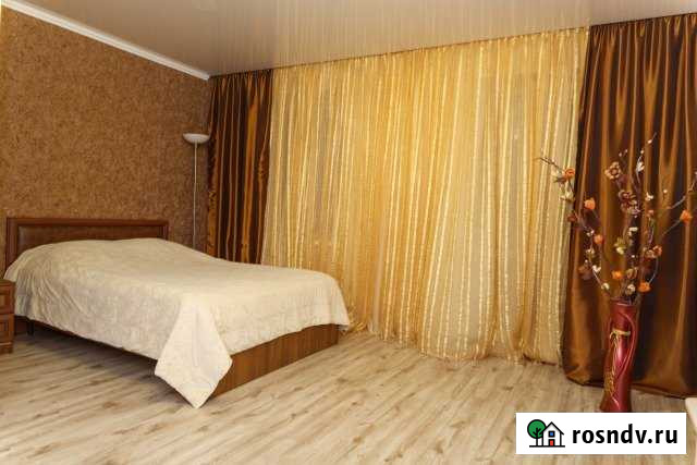 1-комнатная квартира, 40 м², 3/5 эт. в аренду посуточно в Нягани Нягань - изображение 1