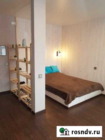 1-комнатная квартира, 32 м², 1/3 эт. в аренду посуточно в Братске Братск - изображение 1