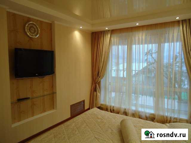 Коттедж 120 м² на участке 8 сот. в аренду посуточно в Белорецке Белорецк - изображение 1