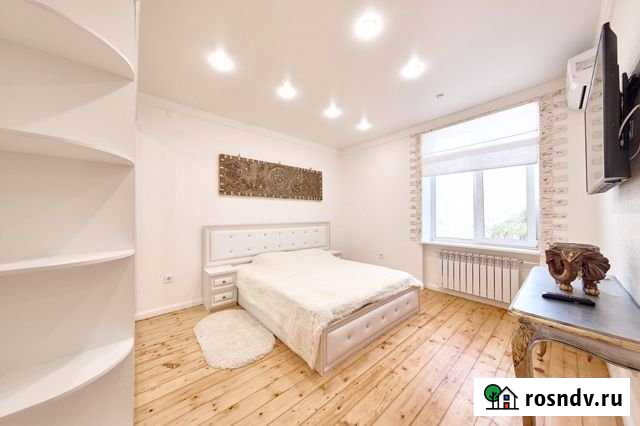 2-комнатная квартира, 55 м², 2/4 эт. в аренду посуточно в Новороссийске Новороссийск - изображение 1