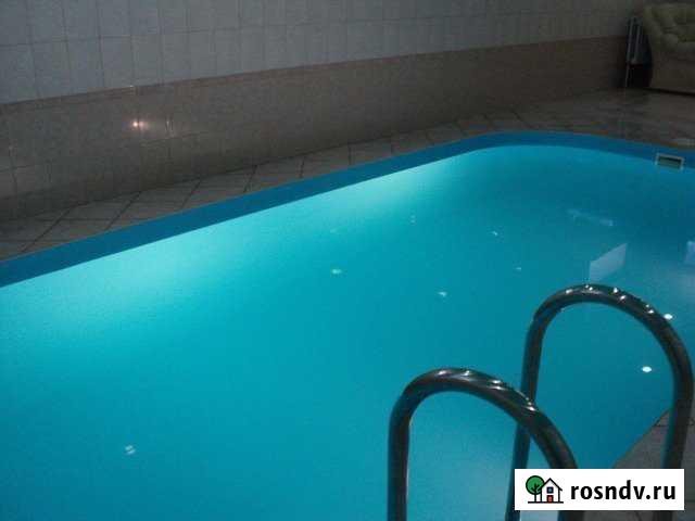 Коттедж 450 м² на участке 6 сот. в аренду посуточно в Уфе Уфа - изображение 1