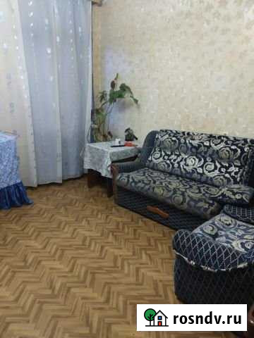 Комната 20 м² в 2-ком. кв., 1/2 эт. в аренду на длительный срок в Колпино Колпино - изображение 1