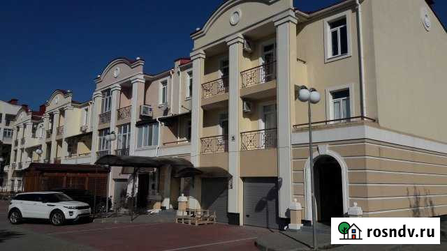 Таунхаус 223.1 м² на участке 1 сот. на продажу в Евпатории Евпатория - изображение 1