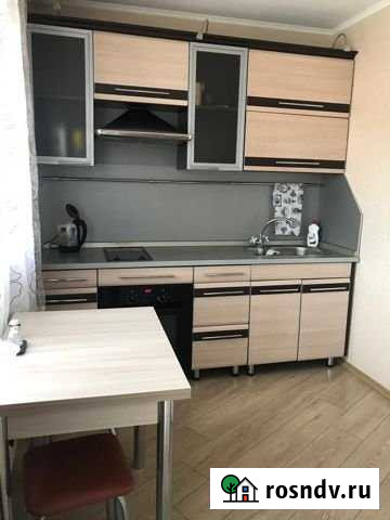 1-комнатная квартира, 35 м², 3/5 эт. в аренду посуточно в Лесосибирске Лесосибирск - изображение 1