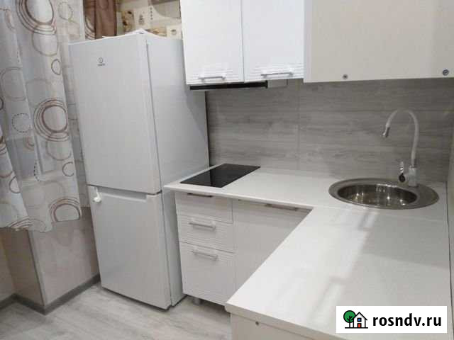 1-комнатная квартира, 34 м², 1/5 эт. в аренду посуточно в Кировске Мурманской области Кировск - изображение 1