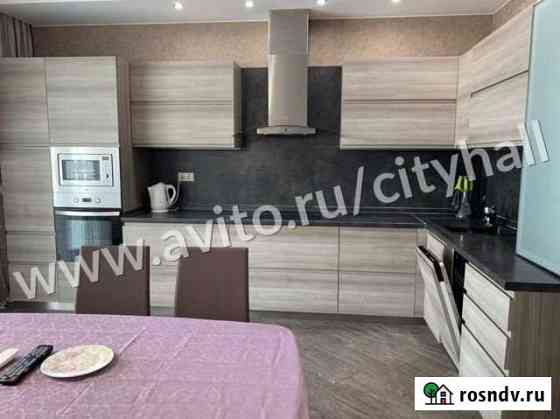 3-комнатная квартира, 120 м², 15/25 эт. в аренду на длительный срок в Хабаровске Хабаровск