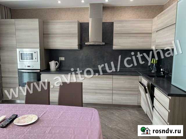 3-комнатная квартира, 120 м², 15/25 эт. в аренду на длительный срок в Хабаровске Хабаровск - изображение 1