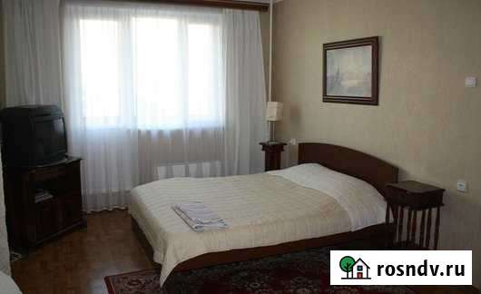 1-комнатная квартира, 34 м², 1/5 эт. в аренду посуточно в Камышине Камышин - изображение 1