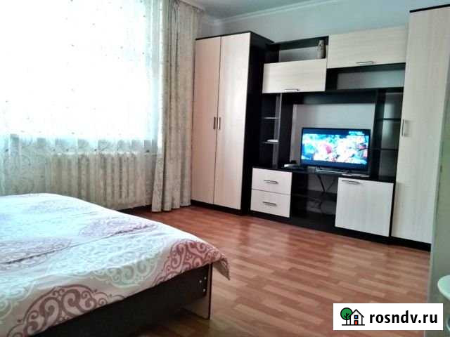 1-комнатная квартира, 38 м², 4/9 эт. в аренду посуточно в Тобольске Тобольск - изображение 1